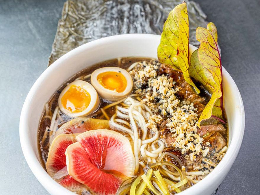 Рамен Шої з телятиною