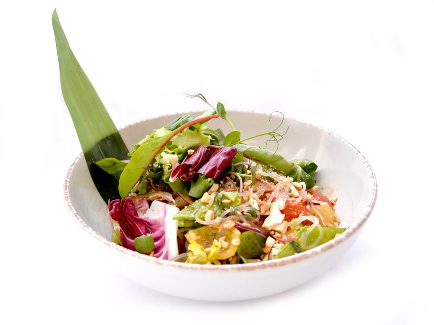 Азіатський салат з кришталевою бобовою локшиною